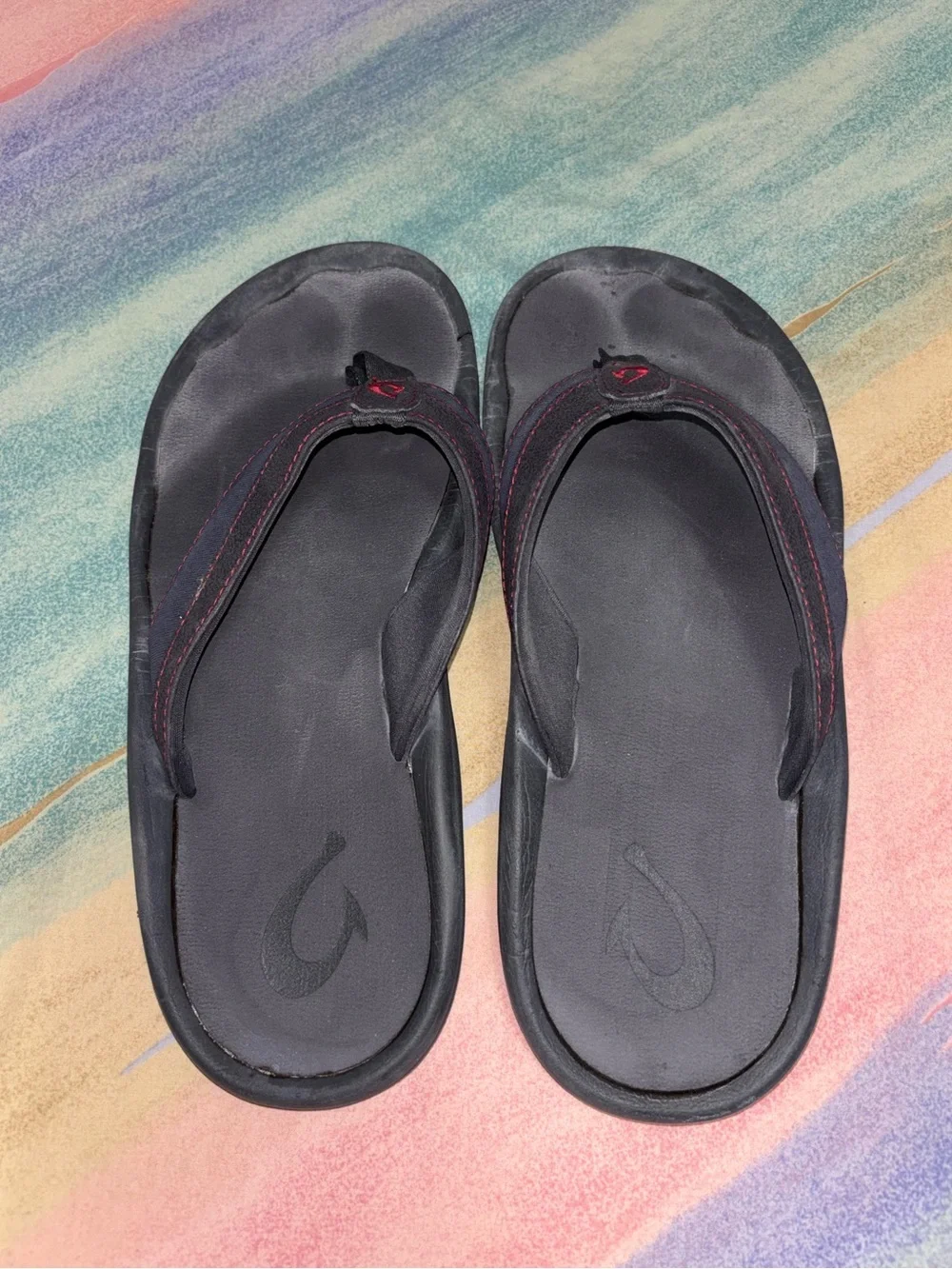 Olukai Ohana sandals black red Flip Flop Thong size 10.5